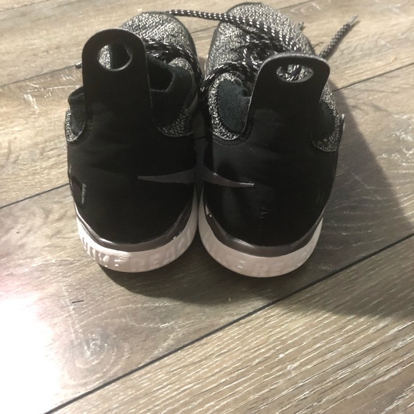 Meet your Posher, Chris Rodio - Picture 5 of 5